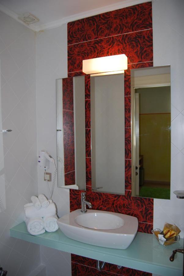 Room "Honeybee" In A Neoclassical House Kesriye Dış mekan fotoğraf